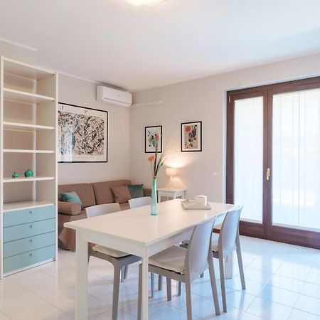 Apartments Blitz - Regarda Travel Lazise Esterno foto