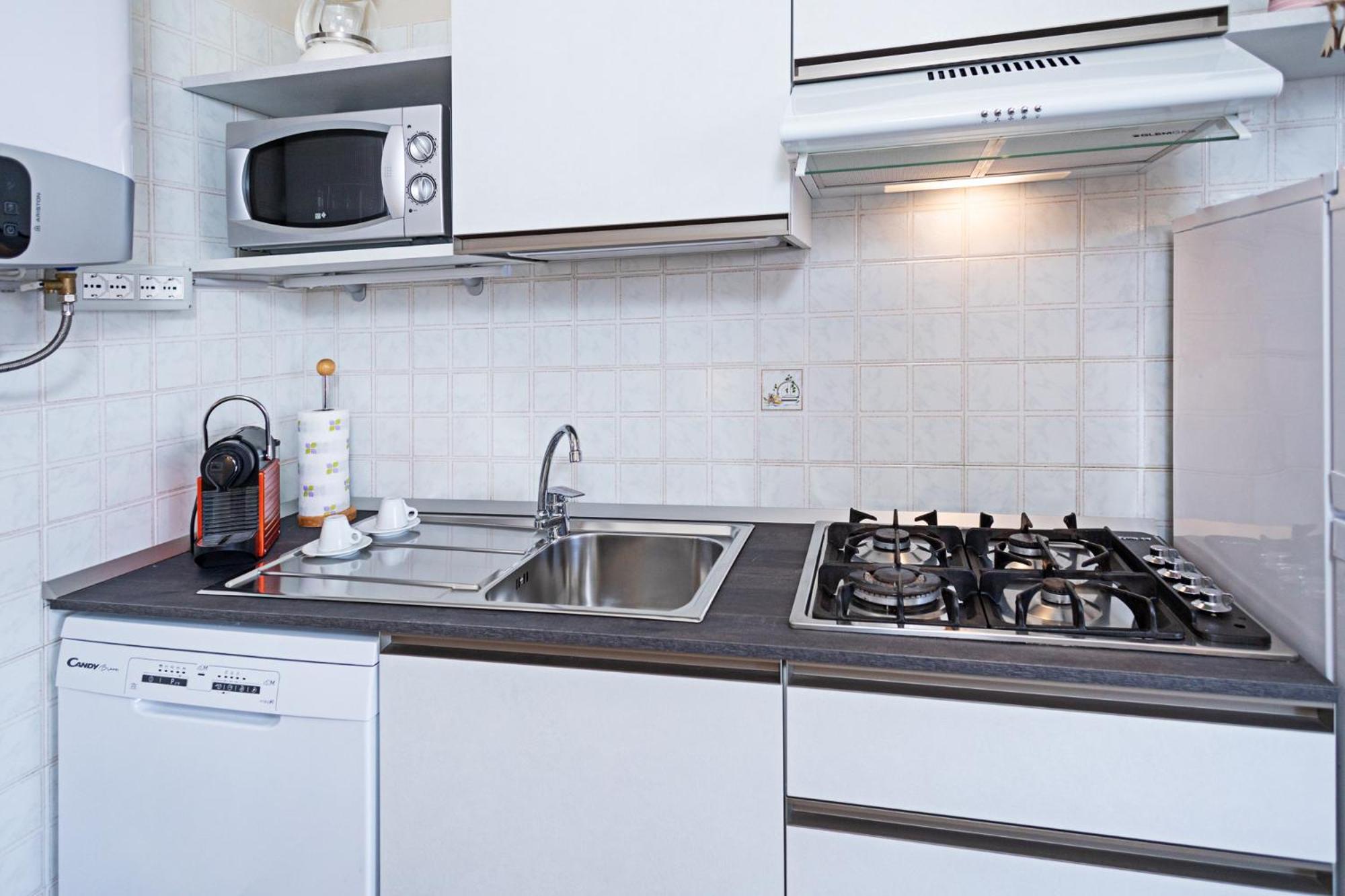 Apartments Blitz - Regarda Travel Lazise Esterno foto