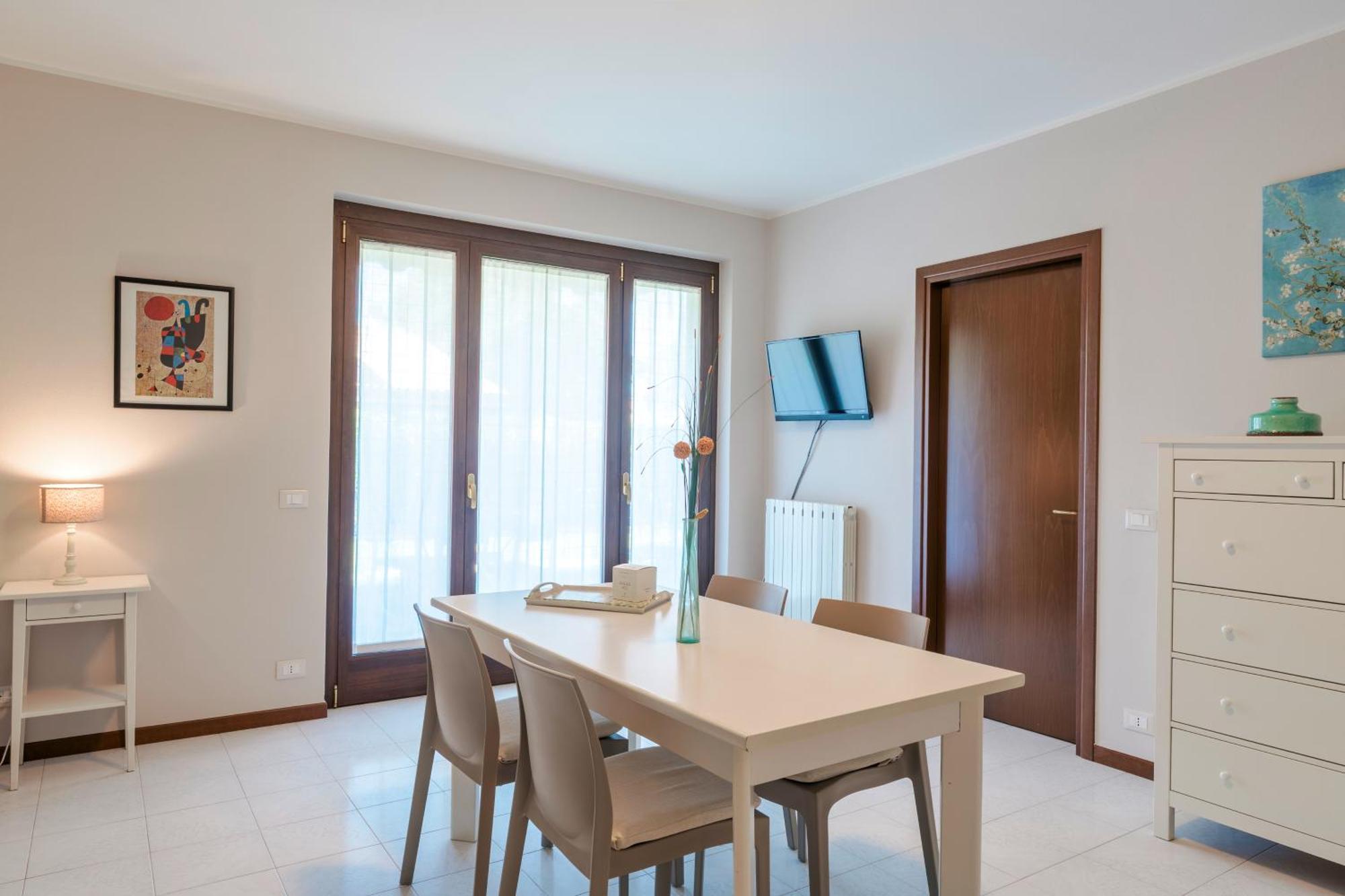 Apartments Blitz - Regarda Travel Lazise Esterno foto